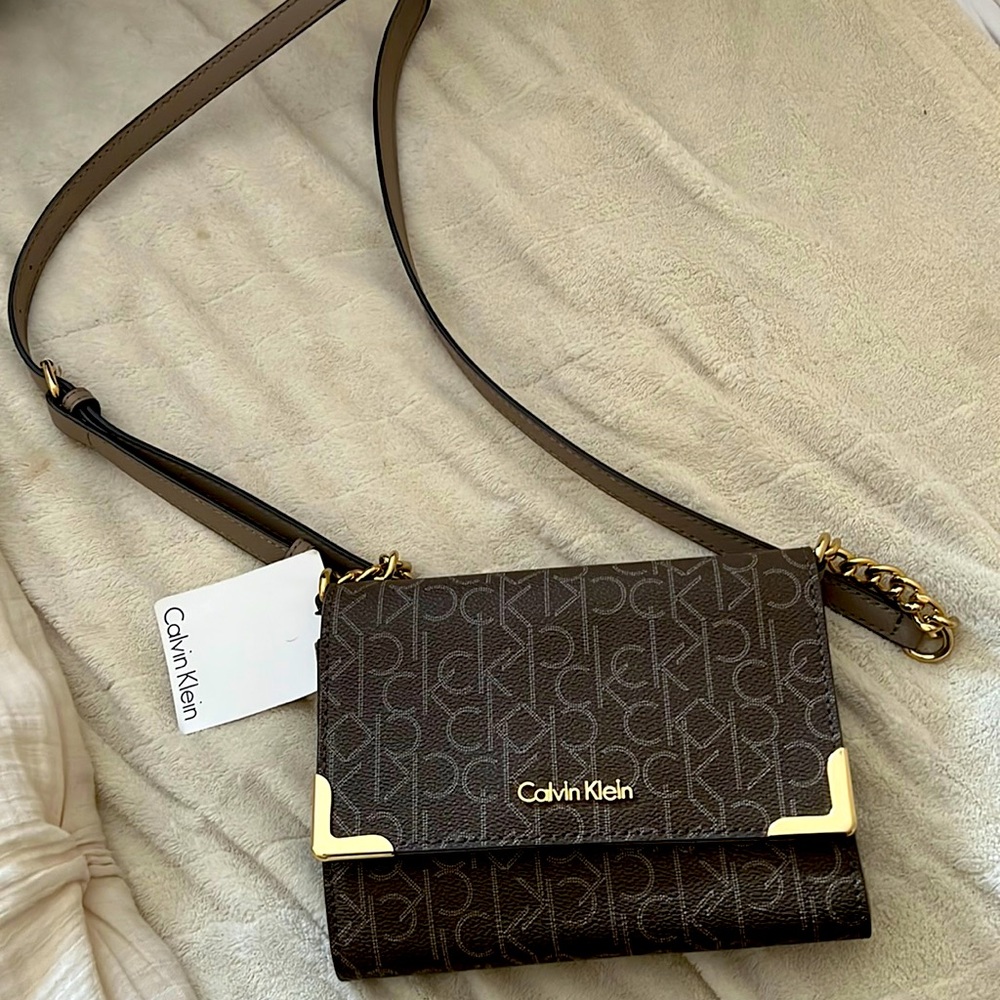 Calvin Klein Crossbody